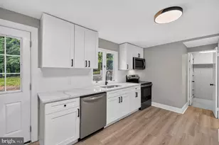 25546 Military Rd, Cascade, MD 21719 - Photo 8
