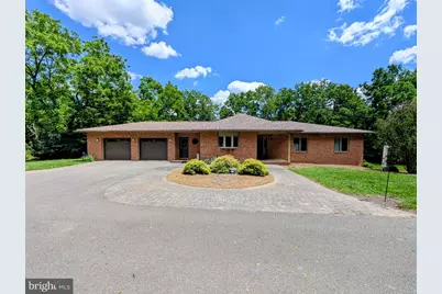 19570 Leitersburg Pike, Hagerstown, MD 21742 - Photo 1