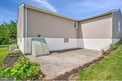 12225 W Lawn Lane, Hagerstown, MD 21740 - Photo 40