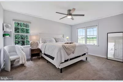 12225 W Lawn Lane, Hagerstown, MD 21740 - Photo 22