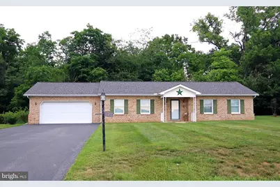 7 Plantation Drive, Hagerstown, MD 21740 - Photo 1