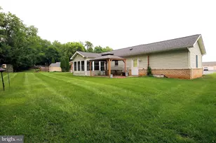7 Plantation Dr, Hagerstown, MD 21740 - Photo 4