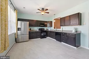 547 Pangborn Blvd, Hagerstown, MD 21742 - Photo 2