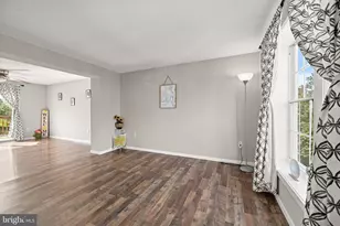 212 Lily Ct, Hagerstown, MD 21740 - Photo 10