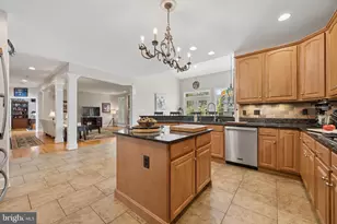 9808 Pembroke Dr, Hagerstown, MD 21740 - Photo 32