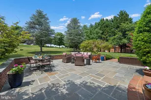 9808 Pembroke Dr, Hagerstown, MD 21740 - Photo 84