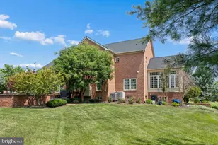 9808 Pembroke Dr, Hagerstown, MD 21740 - Photo 98