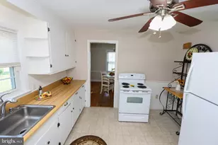 824 Armstrong Ave, Hagerstown, MD 21740 - Photo 14