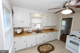 824 Armstrong Ave, Hagerstown, MD 21740 - Photo 12