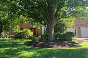 20119 Teakwood Dr, Hagerstown, MD 21742 - Photo 2