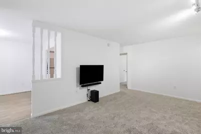 1014 Brinker Drive #302, Hagerstown, MD 21740 - Photo 6