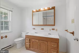 19103 Woodhill Dr, Hagerstown, MD 21742 - Photo 22
