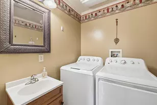 631 Maryland Ave, Hagerstown, MD 21740 - Photo 8