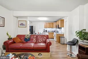 221 Dale St, Hancock, MD 21750 - Photo 6
