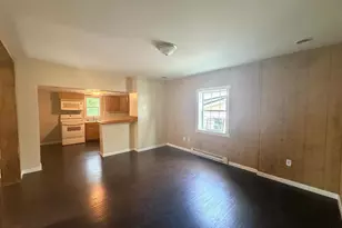 125 E Main St, Hancock, MD 21750 - Photo 8