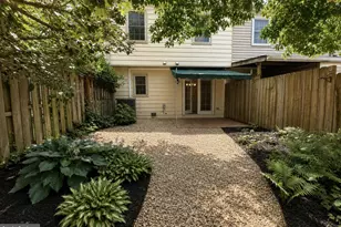 17904 Hickory Ln, Hagerstown, MD 21740 - Photo 2
