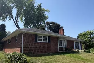 16827 Hampton Rd, Williamsport, MD 21795 - Photo 2