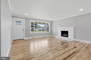 17519 Stone Valley Dr, Hagerstown, MD 21740 - Photo 6
