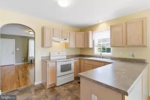 201 St Paul St, Boonsboro, MD 21713 - Photo 14