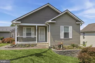 201 St Paul St, Boonsboro, MD 21713 - Photo 1