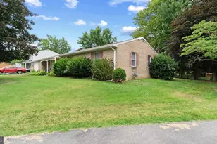 309 Kingswood Terrace, Hagerstown, MD 21742 - Photo 4
