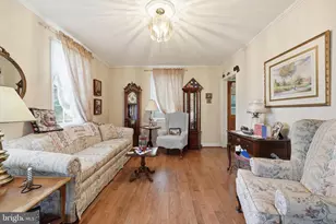 1013 Beechwood Dr, Hagerstown, MD 21742 - Photo 6