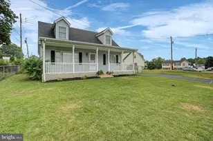 17203 Amber Dr, Hagerstown, MD 21740 - Photo 4