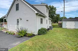 17203 Amber Dr, Hagerstown, MD 21740 - Photo 32