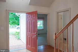 18925 Dover Dr, Hagerstown, MD 21742 - Photo 2