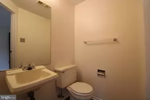 1524 Violet Dr, Hagerstown, MD 21740 - Photo 6