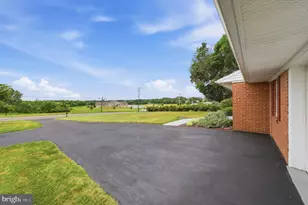 16913 Fairview Rd, Hagerstown, MD 21740 - Photo 46