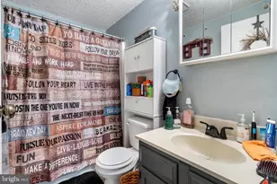 246 Lily Ct, Hagerstown, MD 21740 - Photo 16