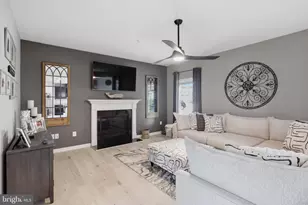 215 Monument Dr, Boonsboro, MD 21713 - Photo 10