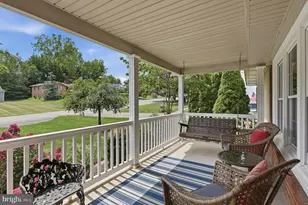 18820 Rolling Rd, Hagerstown, MD 21742 - Photo 8