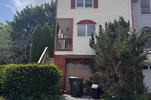 600 Picadilly Dr, Hagerstown, MD 21740 - Photo 2