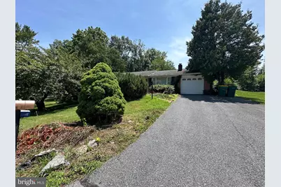 18529 Sherbrooke Drive, Hagerstown, MD 21742 - Photo 4