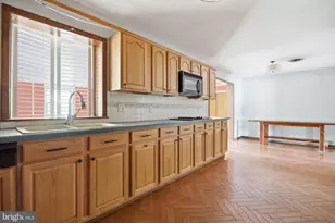 11911 Sycamore Dr, Hagerstown, MD 21742 - Photo 10