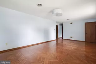 11911 Sycamore Dr, Hagerstown, MD 21742 - Photo 6