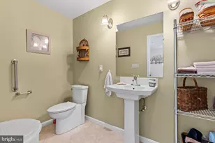 121 Chantilly Ct, Hagerstown, MD 21740 - Photo 20