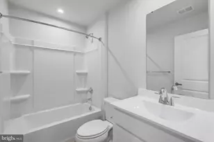 1406 Lieutenant Johnson Dr, Hagerstown, MD 21740 - Photo 20