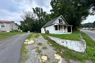 19624 Old Forge Rd, Hagerstown, MD 21742 - Photo 2