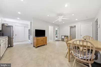 13306 Fairgreen Circle, Hagerstown, MD 21742 - Photo 16