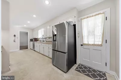 13306 Fairgreen Circle, Hagerstown, MD 21742 - Photo 18