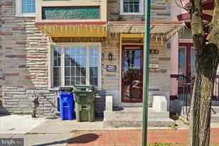 123 E Franklin St, Hagerstown, MD 21740 - Photo 2