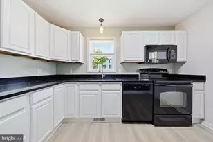 10510 Honeyfield Rd, Williamsport, MD 21795 - Photo 2