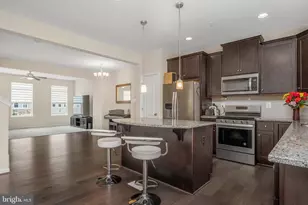 20212 Capital Ln, Hagerstown, MD 21742 - Photo 12