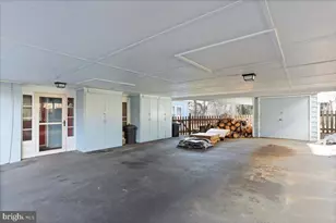 19011 Orchard Terrace Rd, Hagerstown, MD 21742 - Photo 4