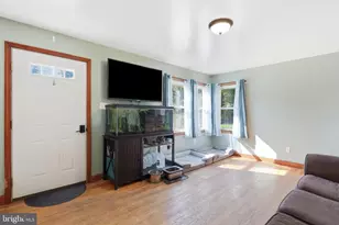 22 Emmert Rd, Hagerstown, MD 21740 - Photo 10