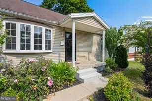 213 Nottingham Rd, Hagerstown, MD 21740 - Photo 1