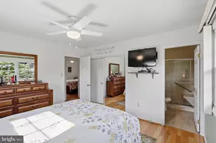 17601 Meadowood Dr, Hagerstown, MD 21740 - Photo 18